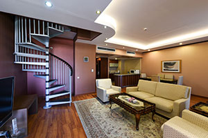 سوئیت دوبلکس هتل کوثر اصفهان