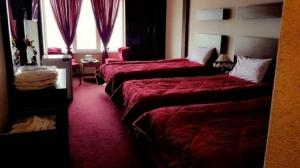 هتل کادوسان بندر انزلی سه تخت رو به دریا