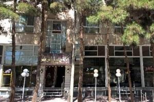 نمای بیرونی مهمانپذیر نادر شاهرود