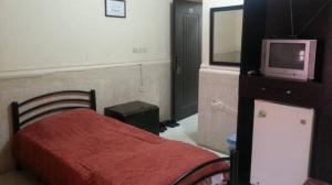 هتل اطلس بندرعباس  یک تخت