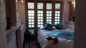 اقامتگاه سنتی گیوا یزد هنر  