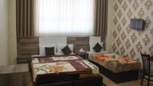هتل بین الحرمین قم سه تخت 