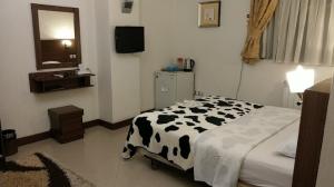 هتل پارت اصفهان یک تخت 