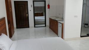 هتل آراز قم چهار تخت کانکت