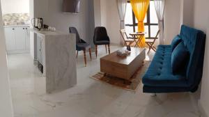 هتل مادر بندر انزلی سه تخت 