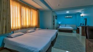 هتل آپادانا بندرعباس پنج تخت رویال 