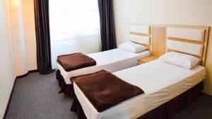 هتل سینگو قشم دوتخت تویین رو به دریا