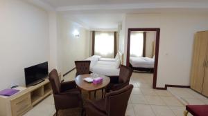 هتل سینگو قشم سوئیت5 تخت