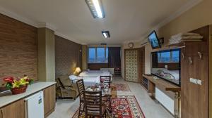 هتل زنده رود اصفهان دو تخت VIP