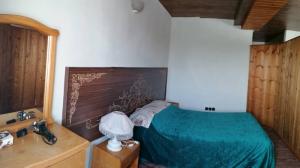 هتل پوریا بندر انزلی دو تخت دبل