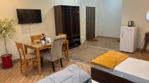 هتل بهشت تالاب بندر انزلی ویلا یک خواب چهار تخت ممتاز