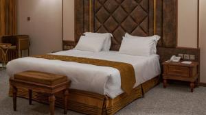 هتل بزرگ رز شیراز دو تخت دابل