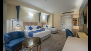 هتل آسمان رویال کیش سه تخته