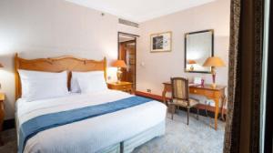 هتل پارسیان استقلال تهران دوتخت دبل نرمال