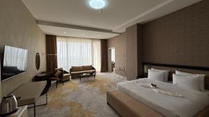 هتل اکسلسیور کیش سوئیت یکخواب غروب