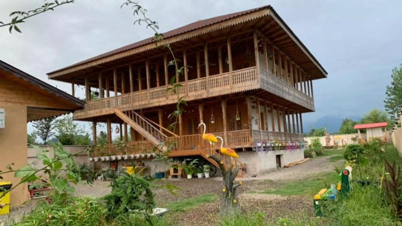 اقامتگاه بوم گردی شعله ماسوله فومن نماي بيروني