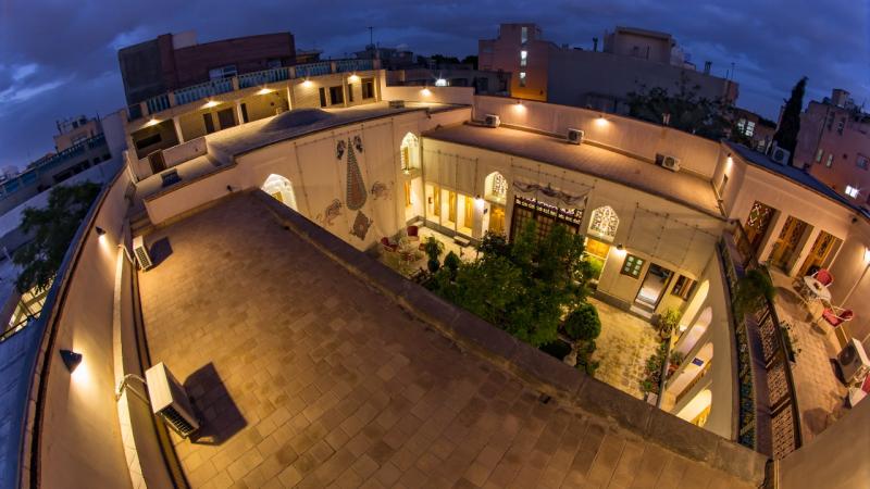 اقامتگاه سنتی کیانپور اصفهان نماي بيروني