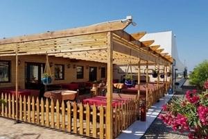 نمای بیرونی هتل فولتون قشم