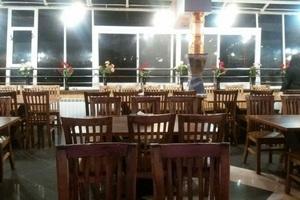 رستوران هتل آپارتمان سفیر بندرانزلی