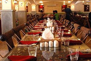 رستوران هتل پارتیکان اصفهان