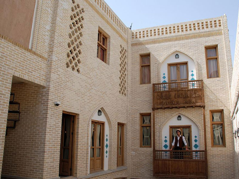 نماي هتل پارتیکان اصفهان