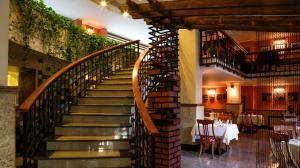 هتل اسکان فرصت تهران رستوران