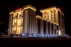 نمای ساختمان هتل امیران2 همدان