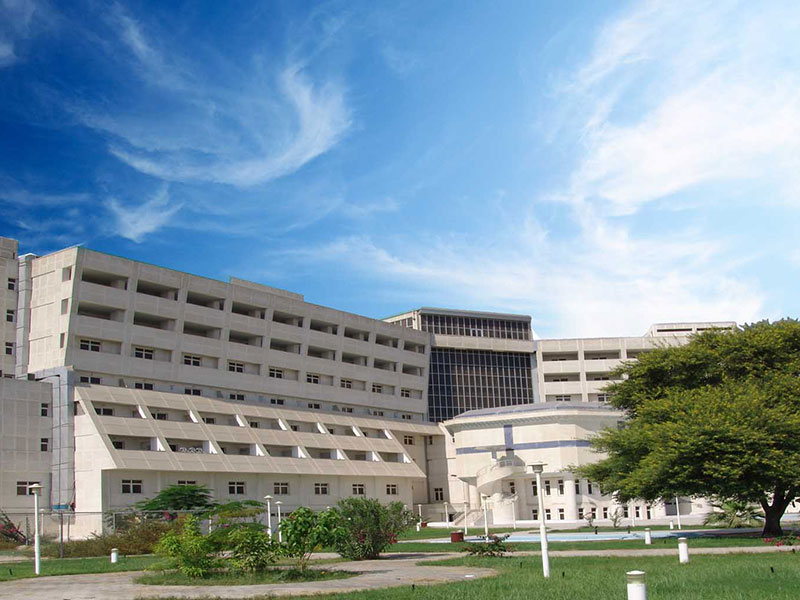 نماي بيروني هتل بین المللی خلیج فارس بندرعباس