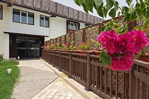 نمای ساختمان هتل ریم رام عسلویه