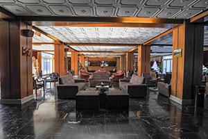 لابی هتل سفید کنار بندر انزلی 1