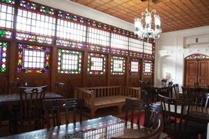 رستوران هتل سنتی خانه بهروزی قزوین