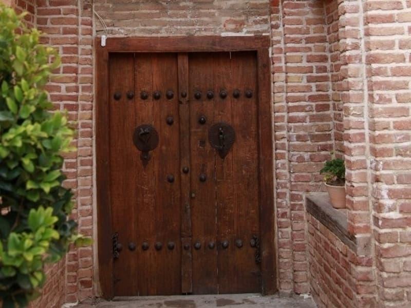 نمای بیرونی هتل سنتی خانه بهروزی قزوین