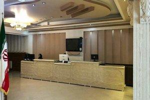 پذیرش هتل عطر سیب سیرجان