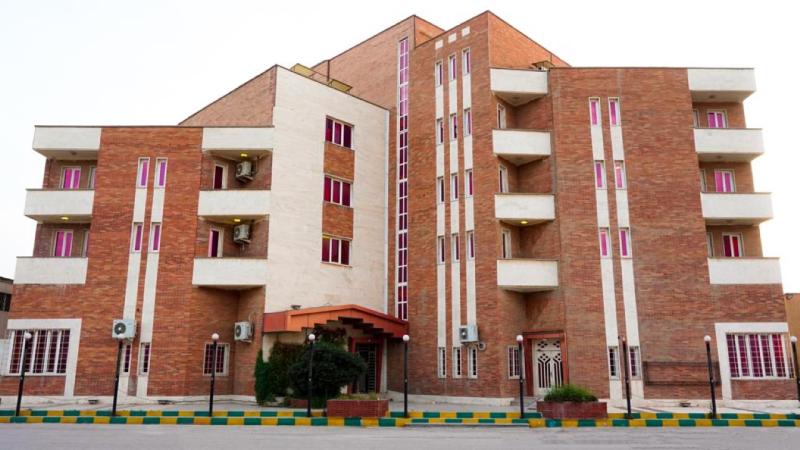 هتل فرهیختگان اهواز نماي بيروني