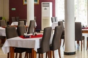 رستوران هتل لوتوس کیش