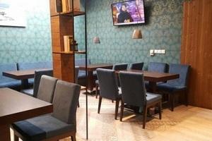 کافی شاپ هتل مینو قزوین