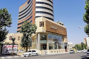 نمای ساختمان هتل هاله بانه