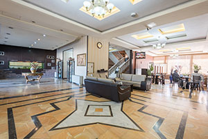 لابي هتل پارسیان همدان