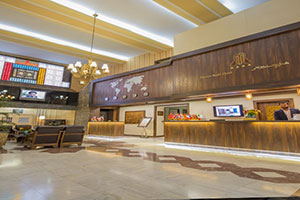 لابي هتل پارسیان بوعلی همدان 1