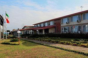 نمای ساختمان هتل پوریا بندر انزلی