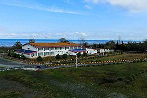 نمای ساختمان هتل پوریا بندر انزلی