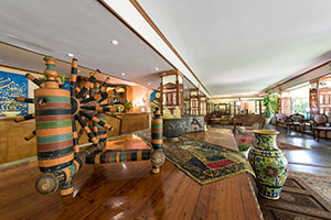 لابي هتل چهل پنجره اصفهان 1