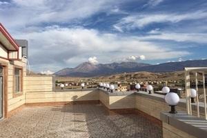 نمای بیرونی هتل چیپال جلفا