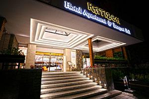 ورودی هتل کتیبه همدان 1