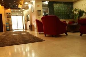 لابی هتل کهکشان سیرجان